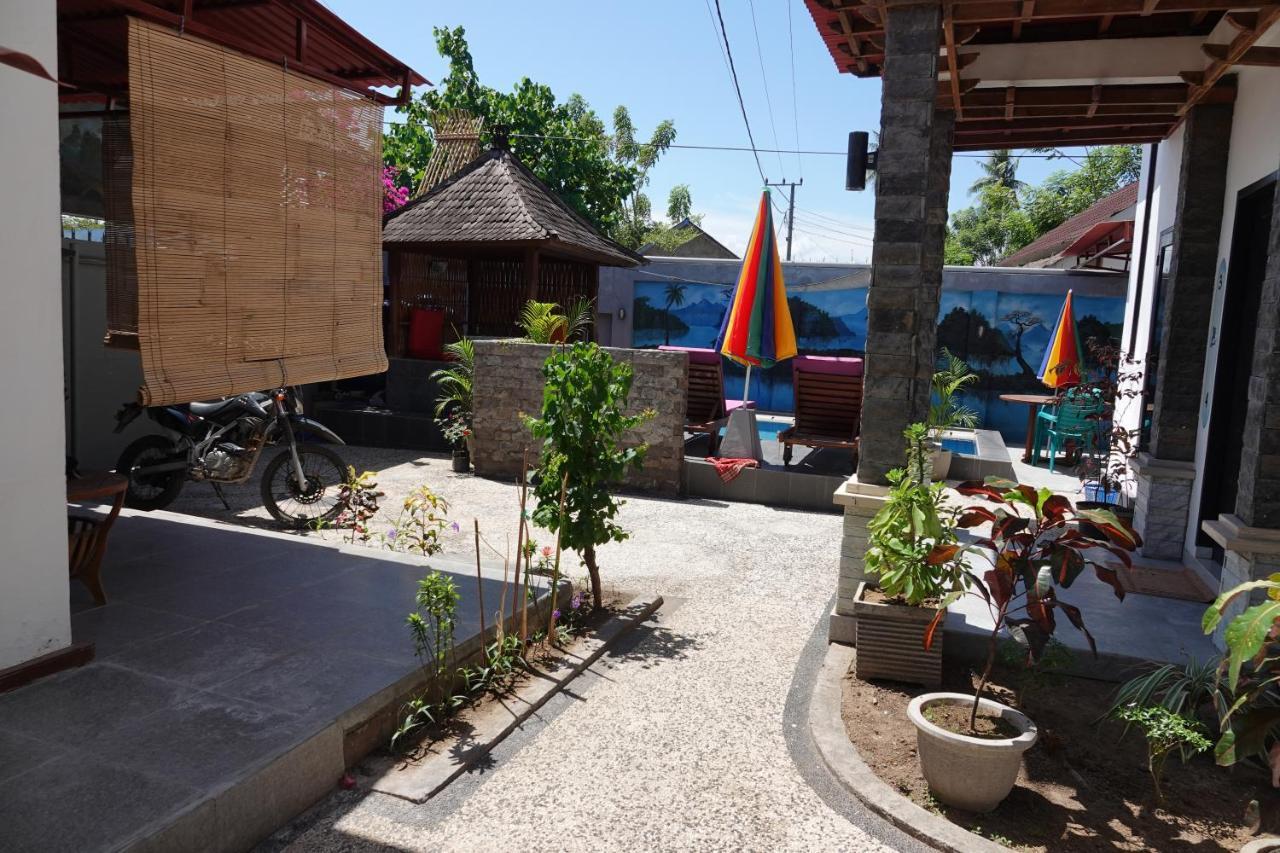 Wave House Gerupuk South Lombok Bed and Breakfast Praya Eksteriør billede